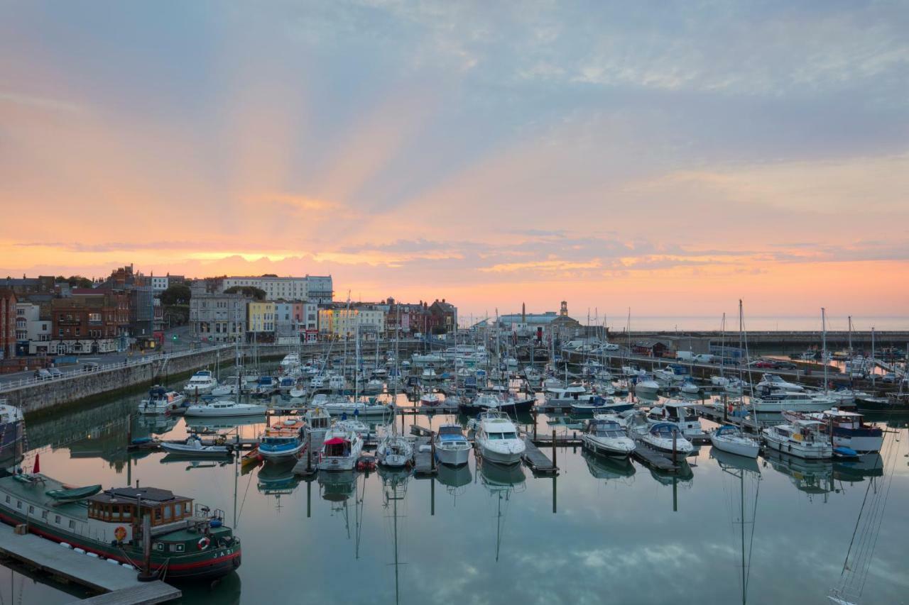 Picturesque Seaside Cottage Next To Viking Bay - Broadstairs Ngoại thất bức ảnh